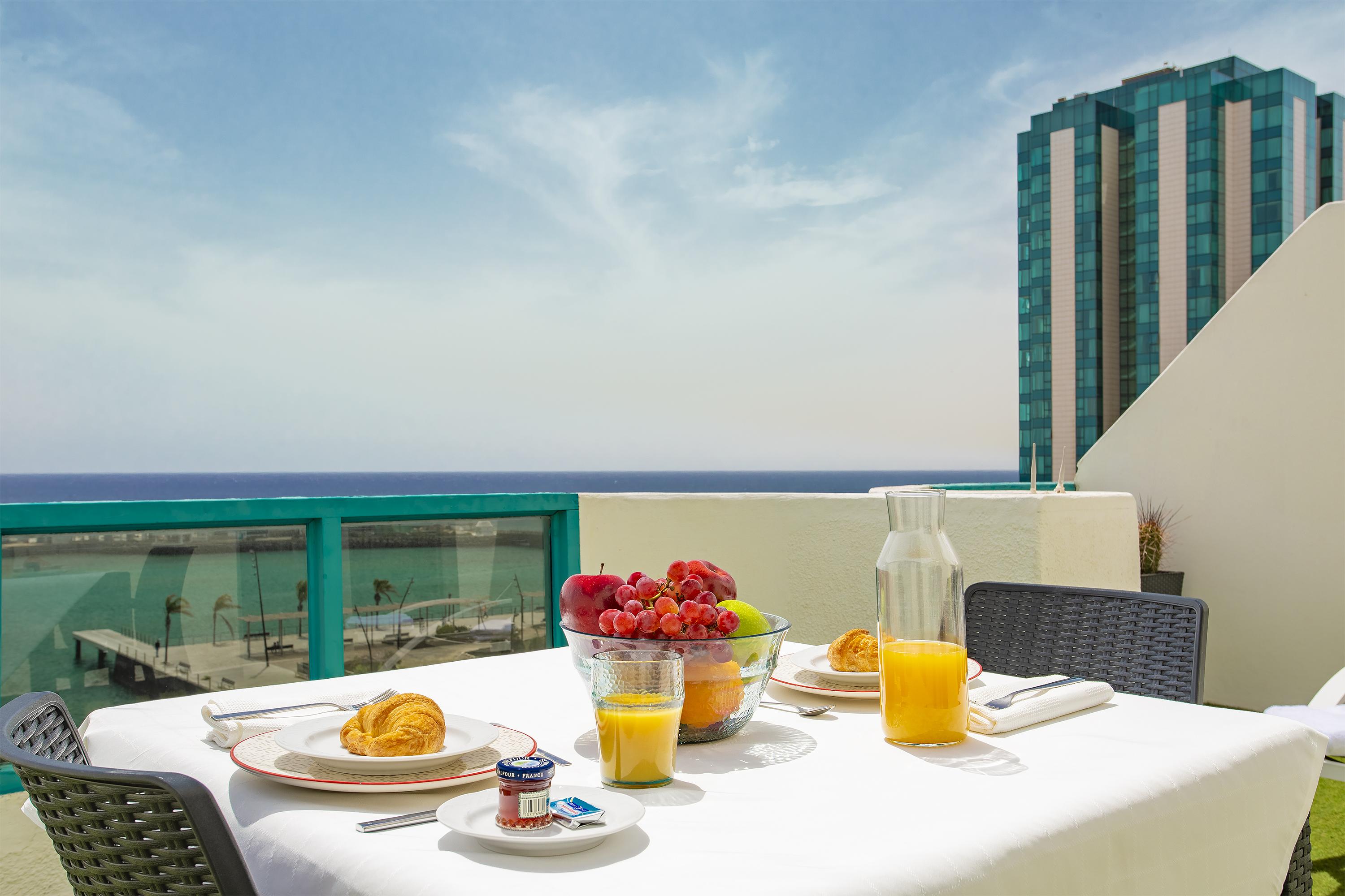 Apartamentos Islamar Arrecife (Adults Only) Екстер'єр фото